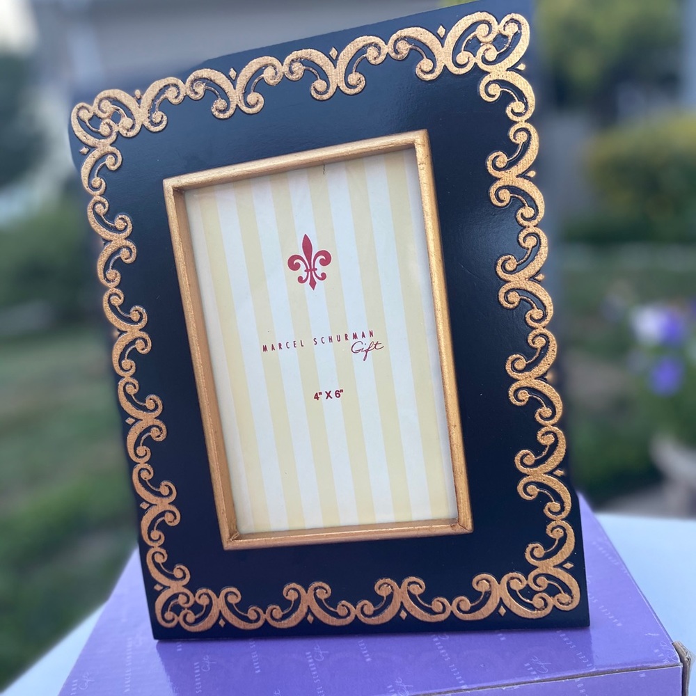 Marcel Shurman picture frame 4 x 6